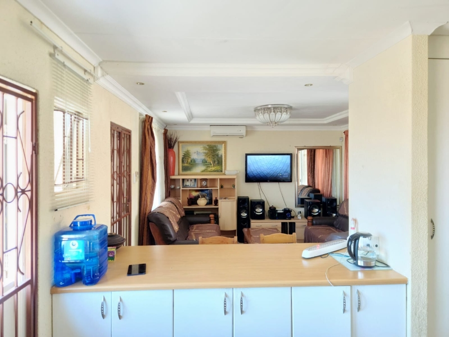 3 Bedroom Property for Sale in Tlhabane West North West